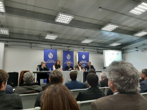 Lee más sobre el artículo Lanzamiento del Proyecto «Cuencas Lecheras» – IAE Fray Bentos