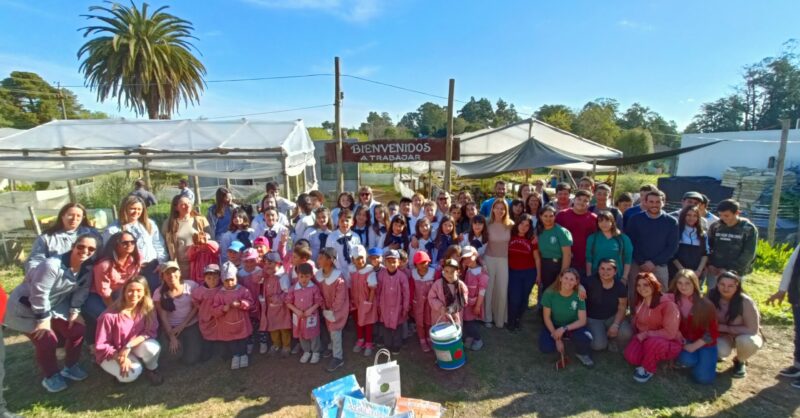 VISITA DE PROGRAMA SEMBRANDO – ESCUELA AGRARIA MINAS