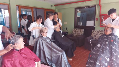 Lee más sobre el artículo Visita al Hogar de Ancianos – Escuela Técnica  de Río Branco