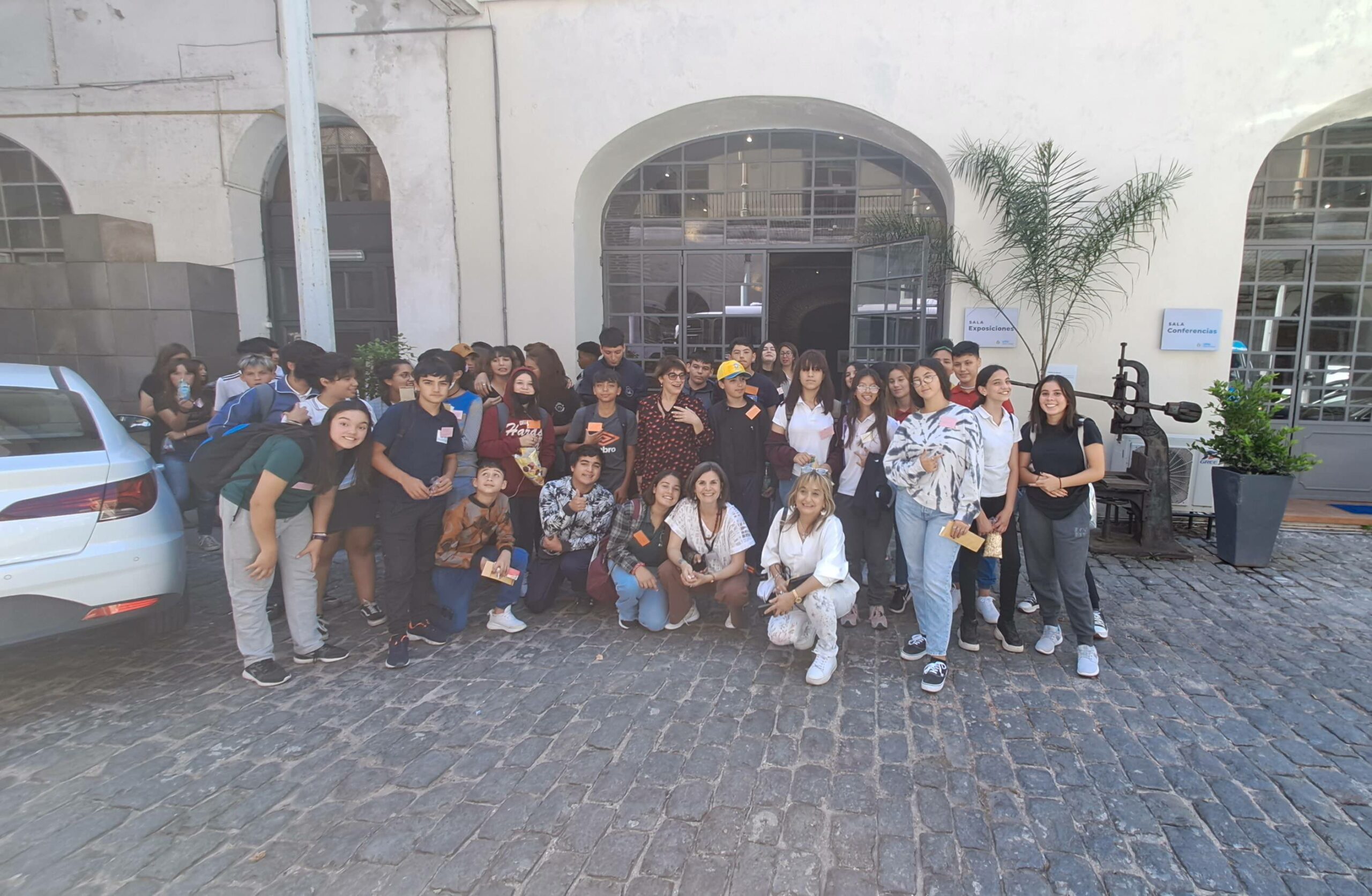 En este momento estás viendo 1° Conversatorio Nacional Estudiantil – CME “Proyectando el 2023” – Realizado en UTU Central