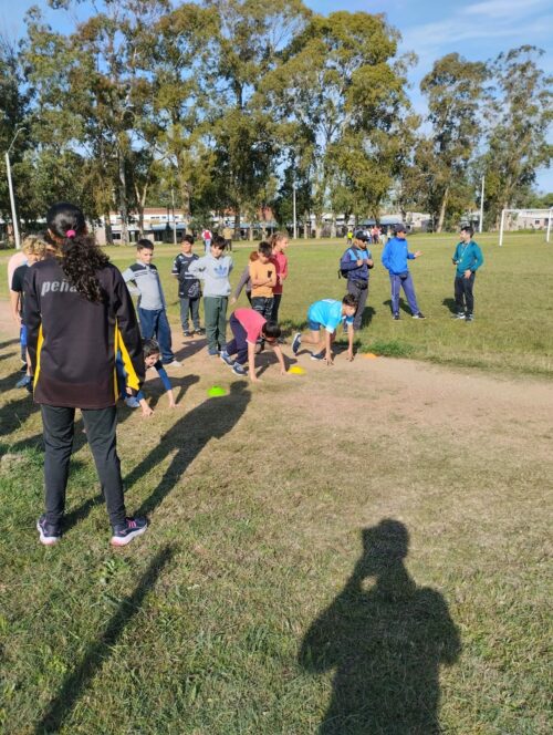 Lee más sobre el artículo JORNADA DE INTEGRACIÓN CON ALUMNOS DE EMT 1º, 3º AÑO DE DEPORTE Y LAS ESCUELAS PRIMARIAS DE PUNTA DEL DIABLO Y AGUAS DULCES