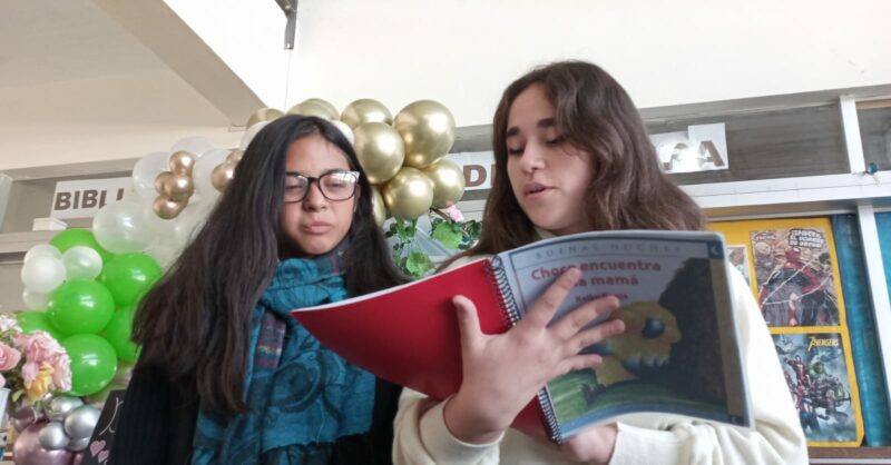 E.T.S.R – Actividad recreativa por el día del libro.