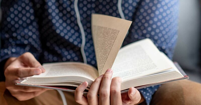 Actividad del DÍa del Libro – Escuela Técnica Flor de Maroñas