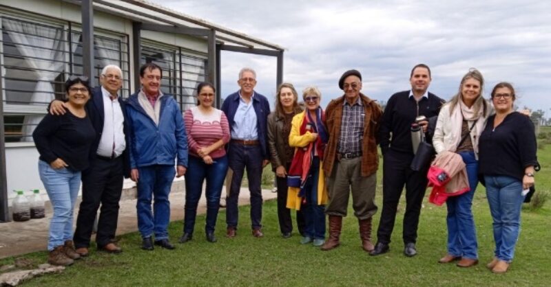 Escuela Agraria Tacuarembó, Anexo Carumbé recibe visita de Autoridades