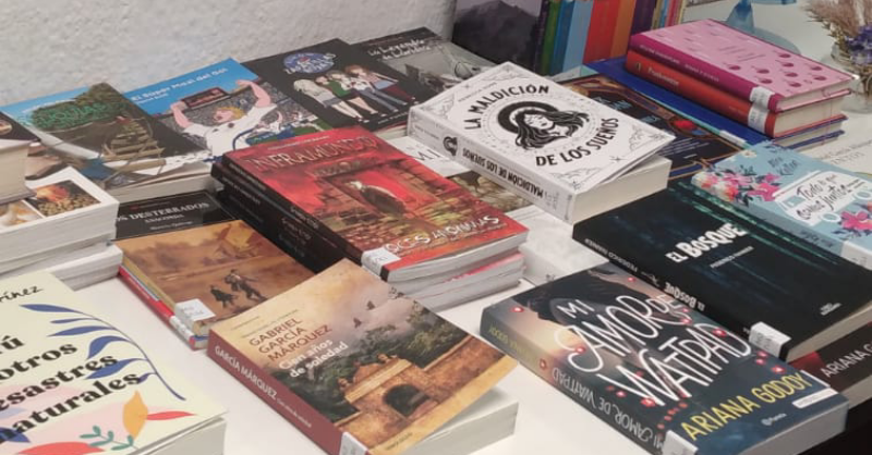 Nuevo Material Bibliográfico Enriquece la Biblioteca de la Escuela Técnica Chuy