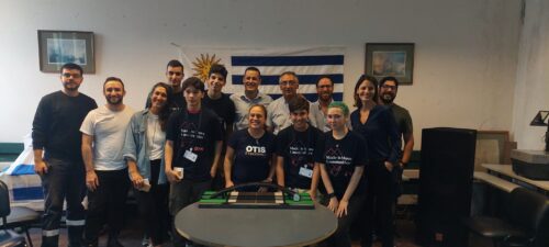 Estudiantes de Maldonado participaron en Proyecto OTIS ganando premio de 15.000 dólares