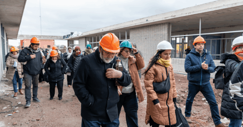 Visitas en la futura Escuela Politécnica de UTU en Casavalle