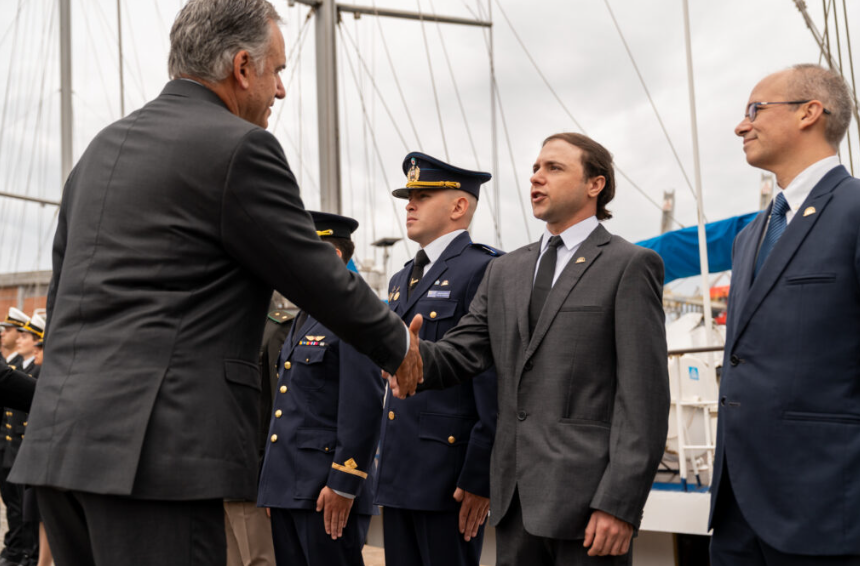Con presencia del Presidente de la República zarpó el Velero Escuela Capitán Miranda, que contará con representación de UTU