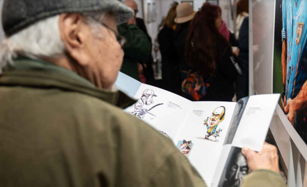 En este momento estás viendo Caricaturas y creatividad: «UTUguay» abrió sus puertas en UTU Central