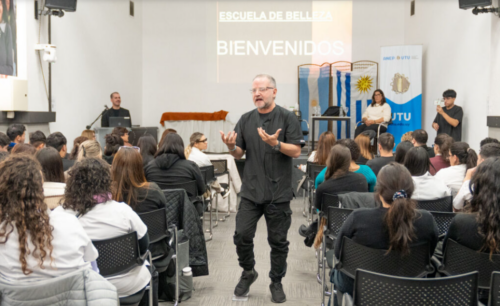 El bienestar como derecho: la Escuela de Belleza disfrutó de una Masterclass sobre masajes