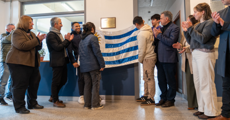 La comunidad educativa celebró la inauguración del nuevo edificio de la Escuela Técnica Pinar junto al presidente de la República