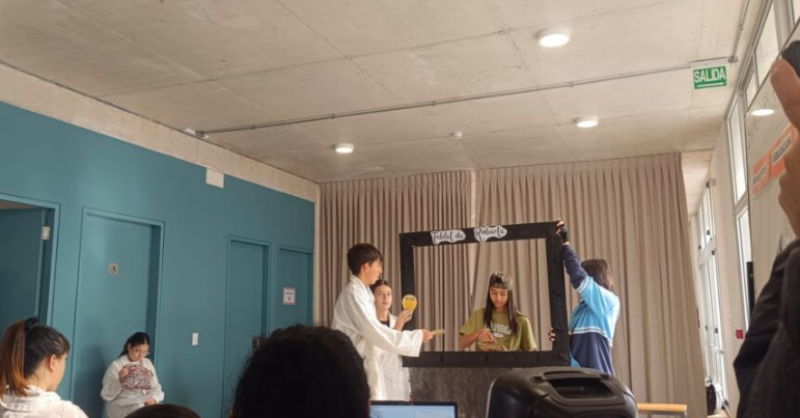 Eficiencia energética: estudiantes de la Escuela Técnica Casavalle participaron en una jornada de integración e intercambio con secundaria