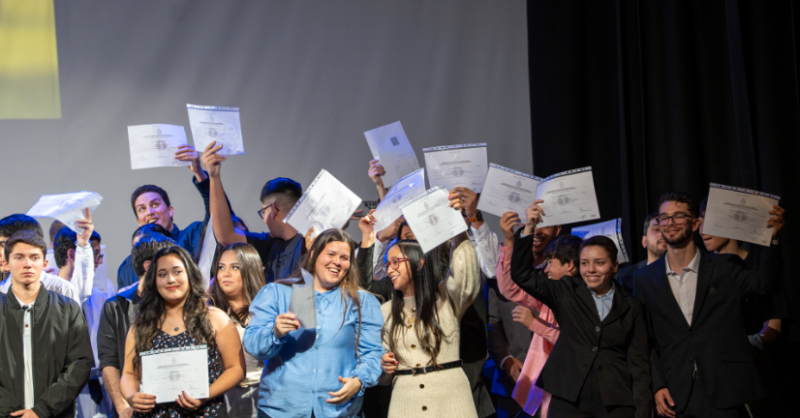 «La educación técnica transforma vidas»: Rivera celebró a sus nuevos egresados